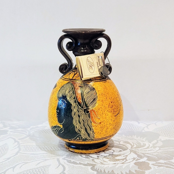 Greek Goddess 5.5 art pottery jug museum Copy 400 BC - Picture 2 of 13